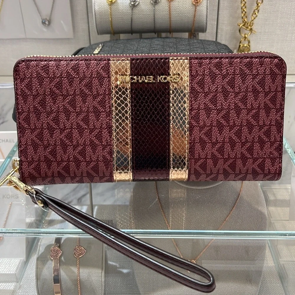 Michael Kors Jet Set Travel Large Signature Logo and Metallic Continental Wallet
